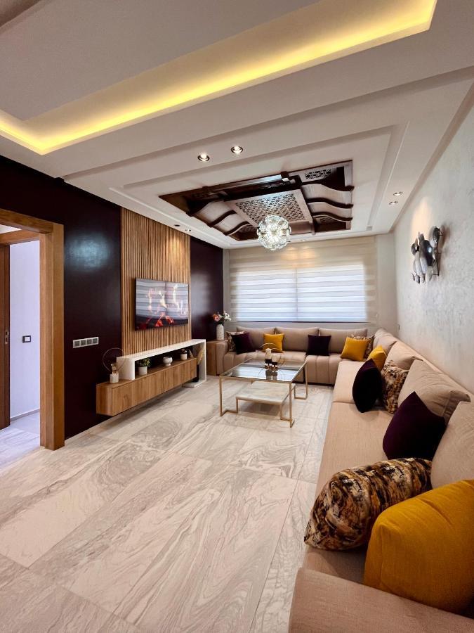 Appartement Moderne Au Decor Raffine Kenitra Kültér fotó